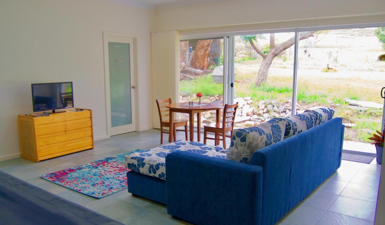 Back Valley Farmstay Bed And Breakfast Victor Harbor Exterior foto